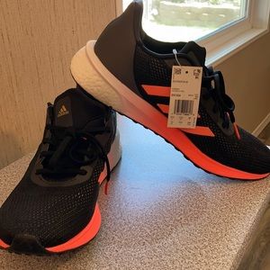 Men size 13 adidas AstraRun